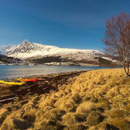 Solhov, Castle Of The Lyngen Alps Lyngseidet